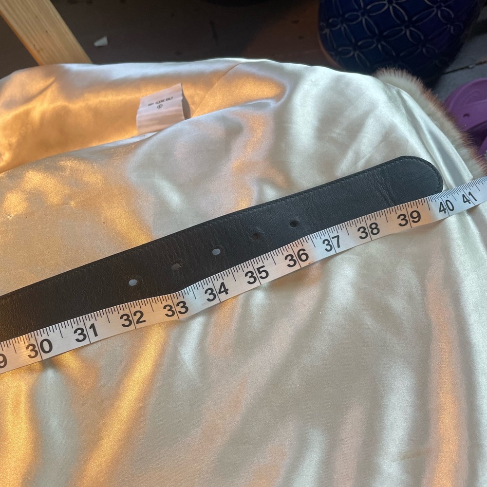 Gucci Marmont Authentic Made in Italy Belt - Picture 8 of 8